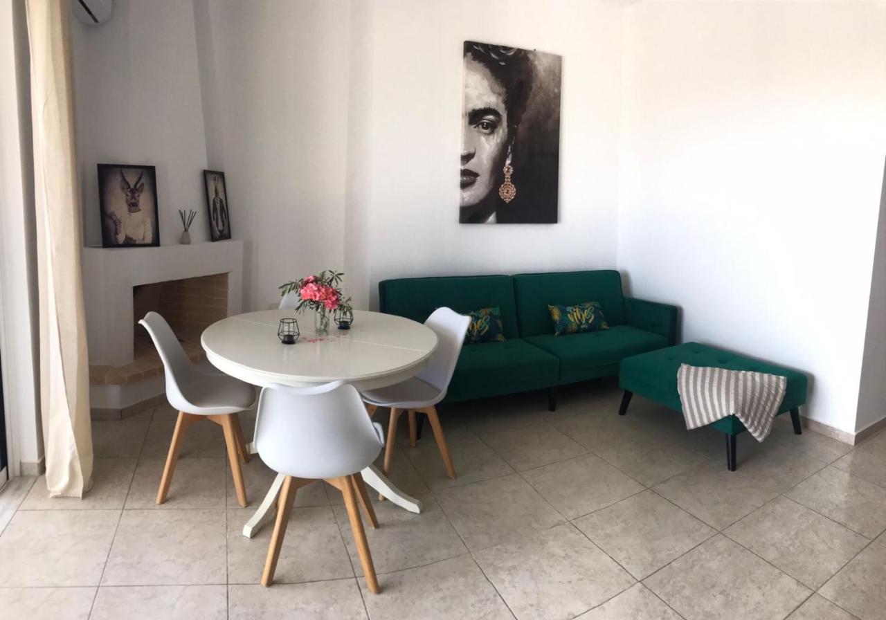 Retreat Apartments In Drosia - 2 Bedrooms Apartment Makris Gialos  Exteriör bild